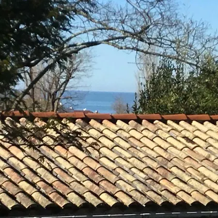 Au Balcon Fleuri Appartamento Anglet