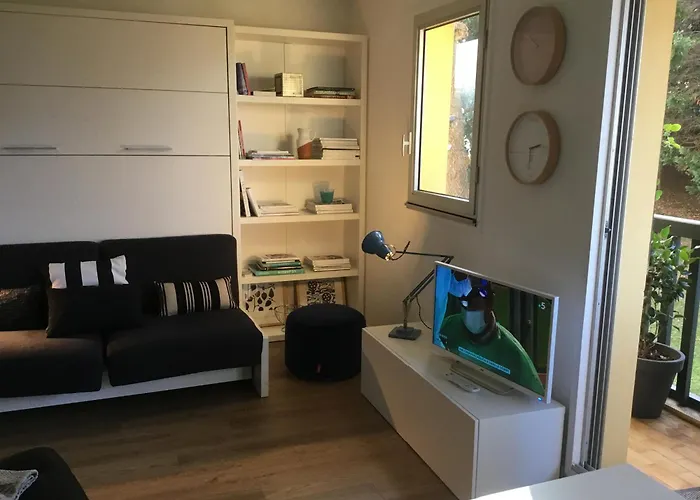 Au Balcon Fleuri * Anglet